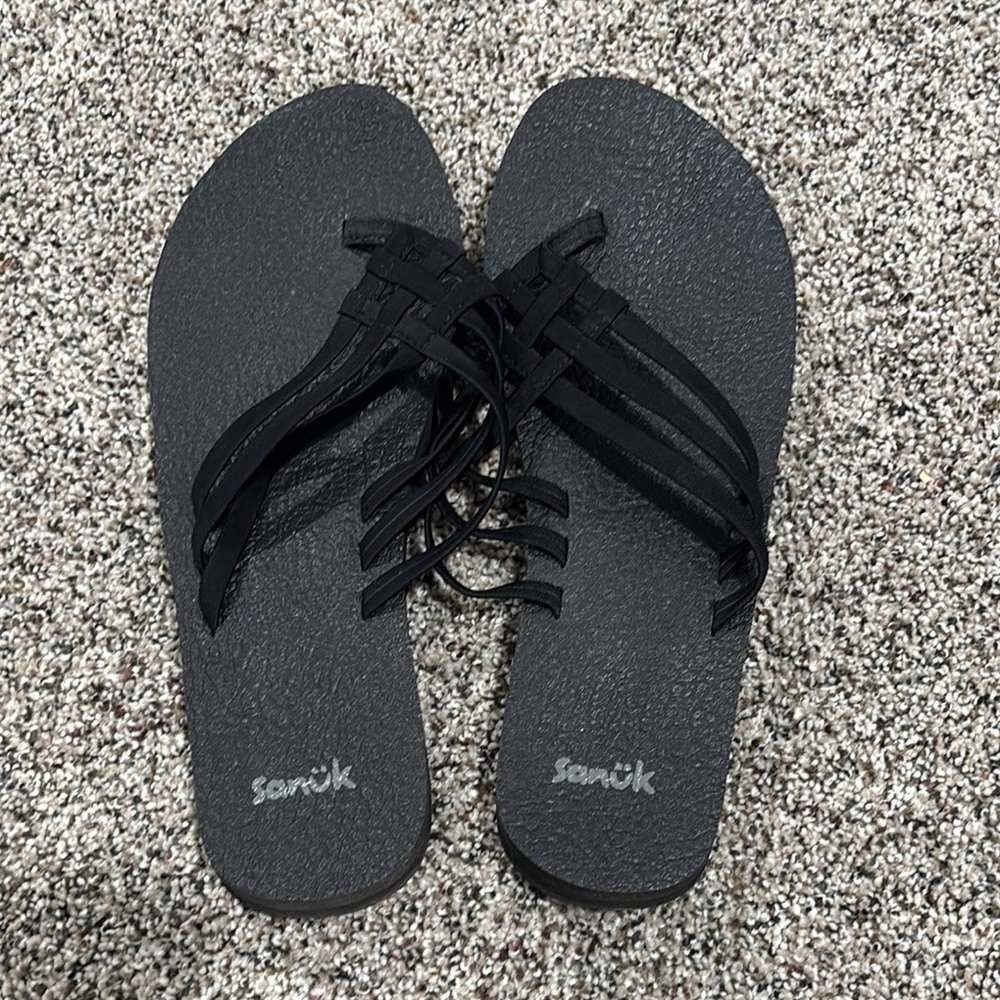 Sanuk Charcoal Sandals